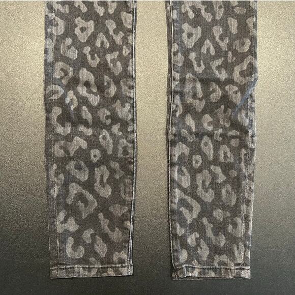 NWT DL1961 Party Animal Cheetah Print Chloe Skinny Jeans, Girls Size 12 - Picture 2 of 7